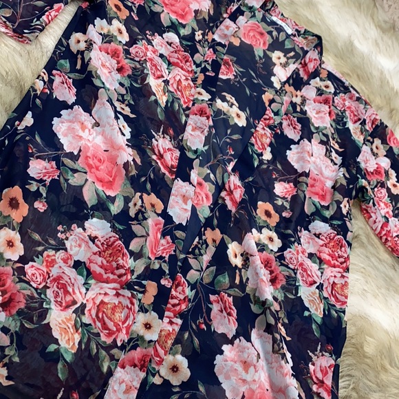 Moe & Arrow Flower Open Sheer Cardigan, Small - Picture 13 of 15